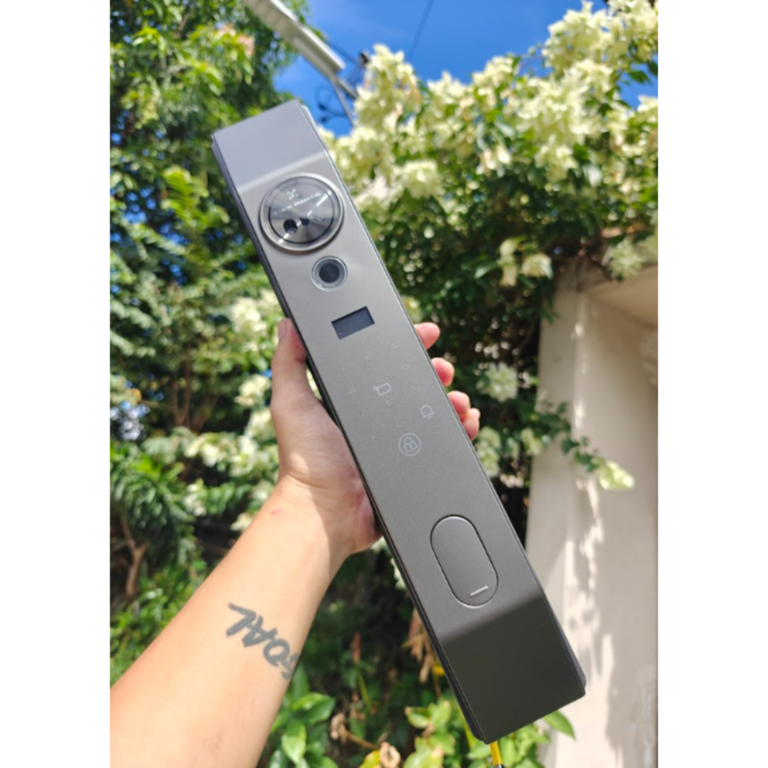 LOOCK F20 – High End TUYA Smartlock