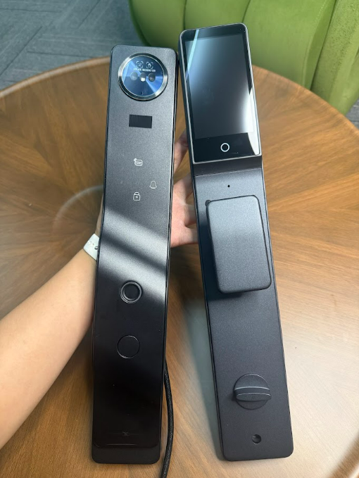 LOOCK F05 3D Face Recognition Smart Lock