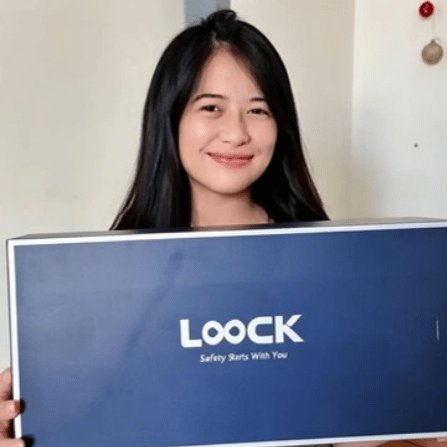 Client photo from the LOOCK Trusted Client collection, page 11